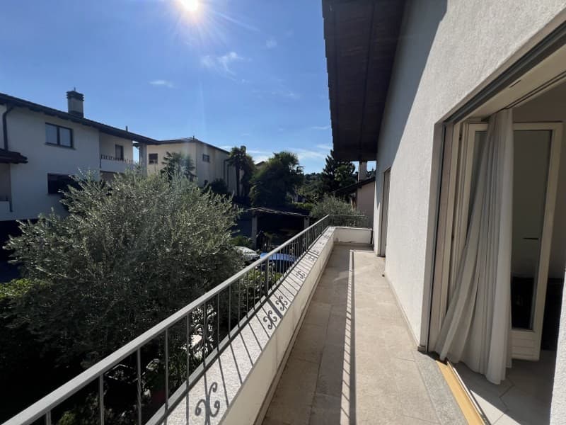 VILLA UNIFAMILIARE CON GIARDINO, MOLTO SOLEGGIATA (11)