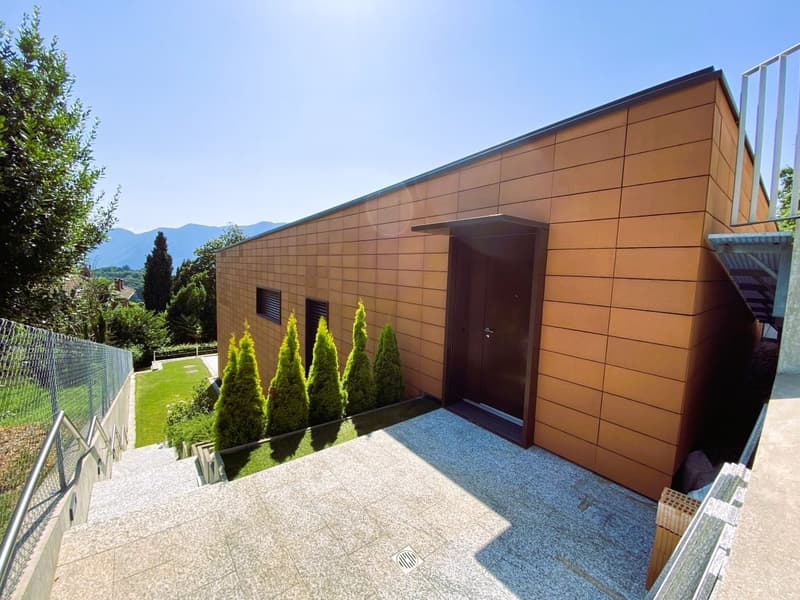 PRESTIGIOSA VILLA UNIFAMILIARE (3)