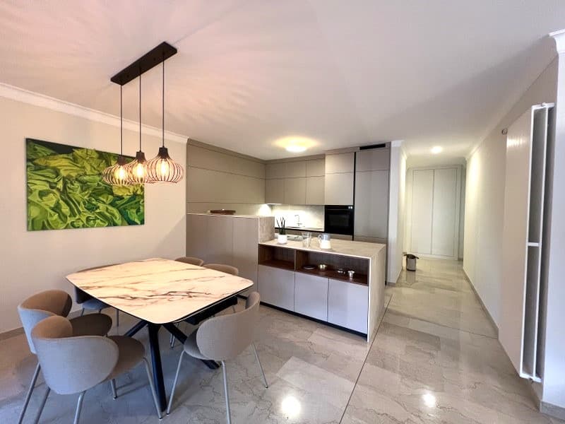 PRESTIGIOSO ATTICO DI  3.5 LOCALI A BORDO LAGO (3)