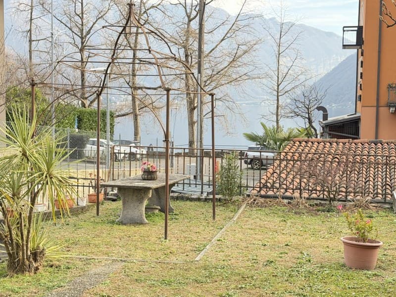APPARTAMENTO 3.5 LOCALI CON GIARDINO A DUE PASSI DAL LAGO (2)