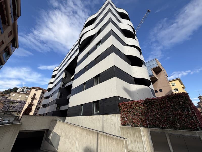 ELEGANTE APPARTAMENTO DI 2.5 LOCALI NEL CUORE DI LUGANO (9)