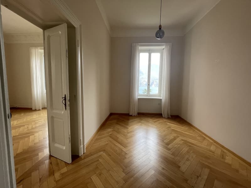 APPARTAMENTO 3.5 LOCALI IN VILLA D'EPOCA (5)
