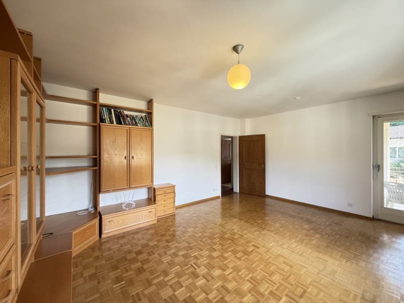 CASA UNIFAMILIARE DI 6.5 LOCALI CON VISTA LAGO PANORAMICA (12)