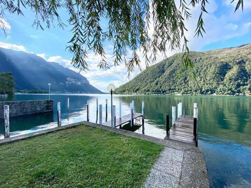 APPARTAMENTO DI 4.5 LOCALI IN RESIDENZA DIRETTAMENTE SUL LAGO (10)