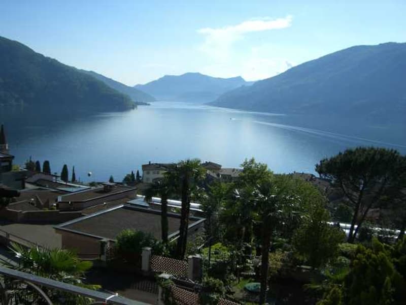 APPARTAMENTO 5.5 LOCALI CON MERAVIGLIOSA VISTA LAGO (13)