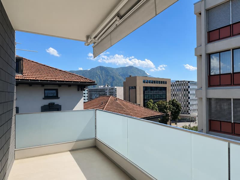 APPARTAMENTO 5.5 LOCALI - LUGANO CENTRO (6)