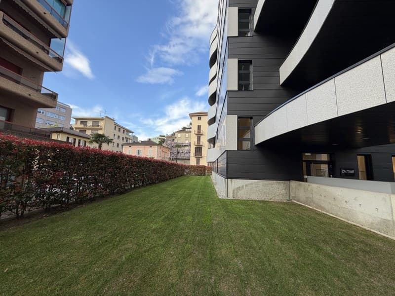 ELEGANTE APPARTAMENTO DI 2.5 LOCALI NEL CUORE DI LUGANO (8)