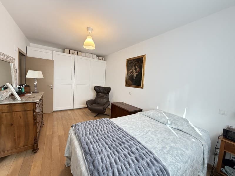 ELEGANTE APPARTAMENTO DI 2.5 LOCALI NEL CUORE DI LUGANO (5)