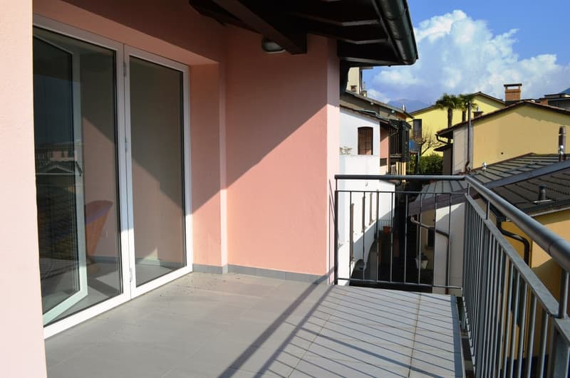 CASA DI NUCLEO COMPLETAMENTE RISTRUTTURATA CON TERRAZZA (6)