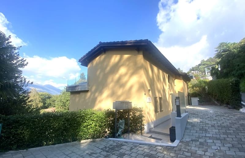 APPARTAMENTO DI 3.5 LOCALI CON MERAVIGLIOSA VISTA PANORAMICA (13)