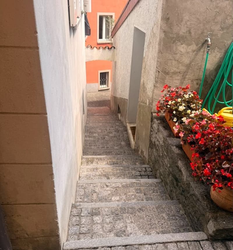 Casa monofamiliare di 3.5 locali nel nucleo di Melide (6)