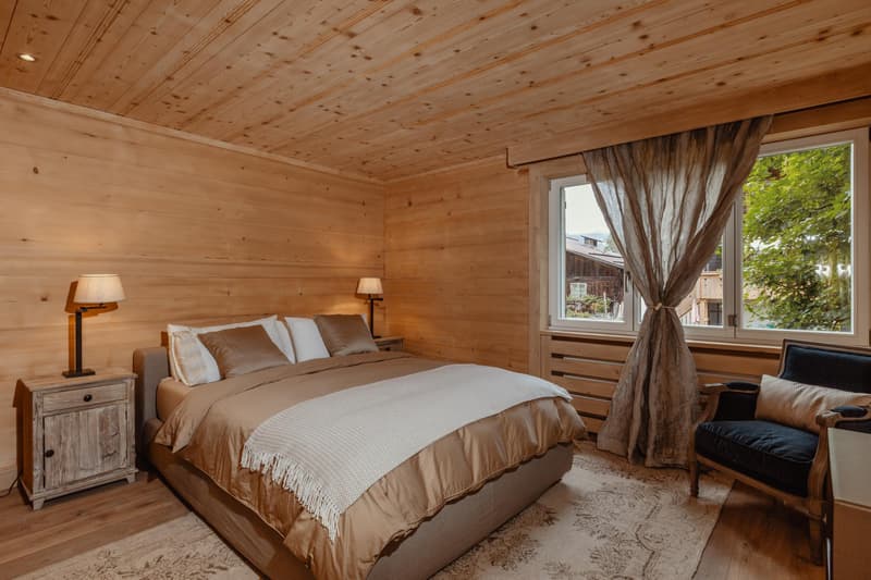 Modern second residency Flat in Gstaad Center (3)