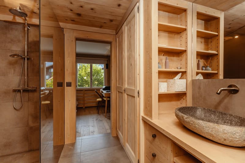 Modern second residency Flat in Gstaad Center (8)