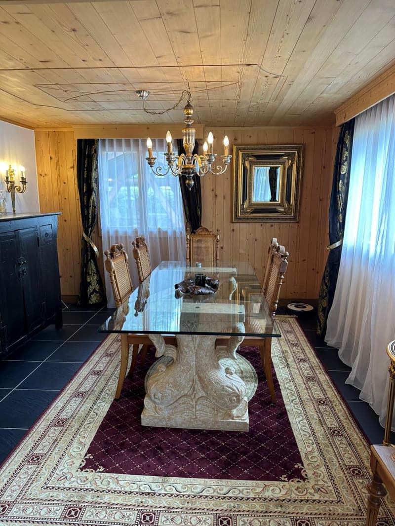 Charming Alpine Chalet with Garden and Separate Unit (8)