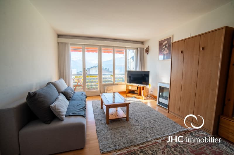 Charmant appartement 2.5 pièces avec vue à Randogne (Crans-Montana) (1)