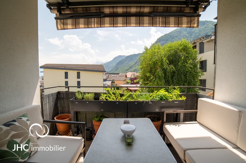 Appartement moderne de 3.5 pièces avec balcon et deux places de parc au cœur du village de Vouvry (13)