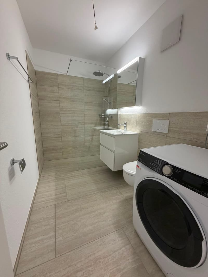 Moderne 2.5-Zimmer-Wohnung in ruhiger Lage Bettwiesen - Sofort verfügbar! (4)