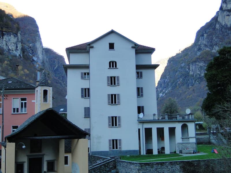 Affittasi appartamento di 4 locali adatto a famiglie (2)