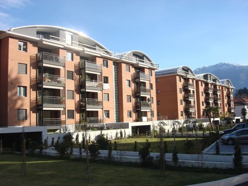 Affittasi posteggio in autorimessa (2)