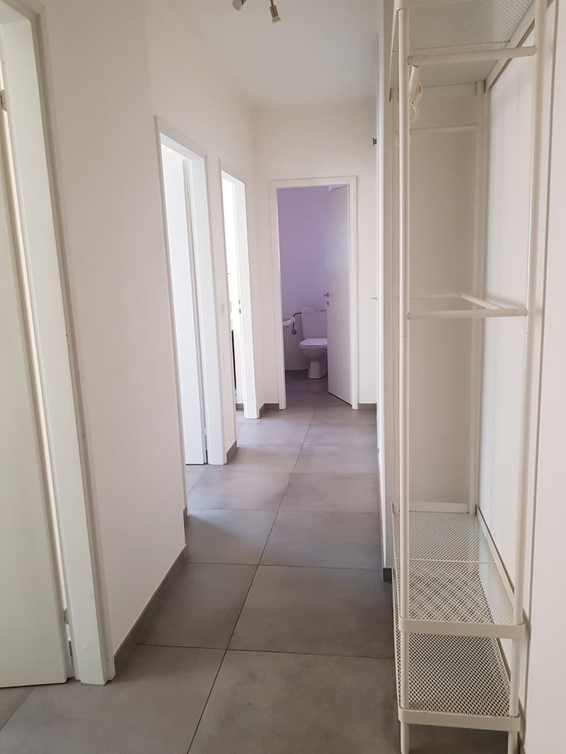 Affittasi in città vecchia 2 locali silenzioso parz. ammobiliato (10)