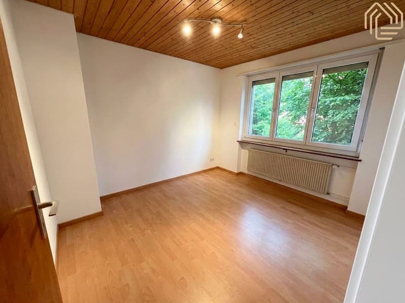 Exklusive 5.5 Zimmerwohnung – inkl. Garage & Wintergarten (10)