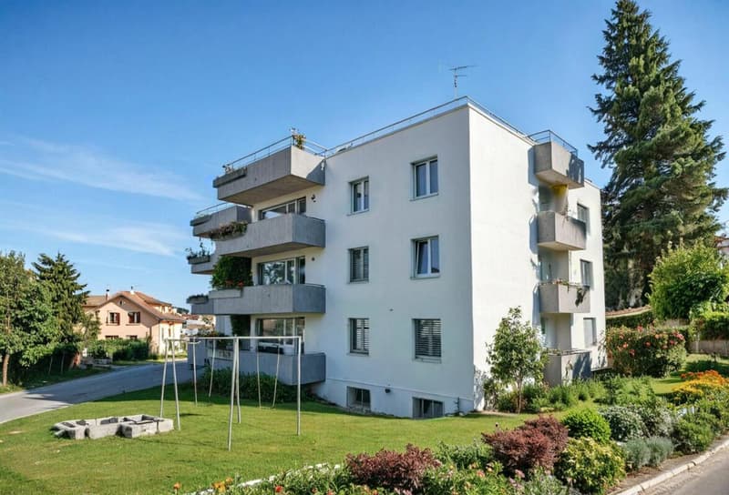 Appartement attractif de 4,5 pièces au 2e étage (8)