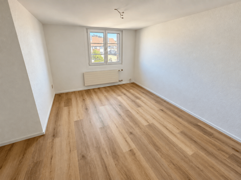 Helle, modern 3,5-Zimmer-Wohnung mit viel Wohnkomfort (4)