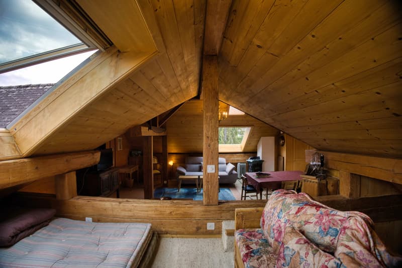 Un chaleureux 3 pièces sous les toits au coeur de Château-d'Oex (5)