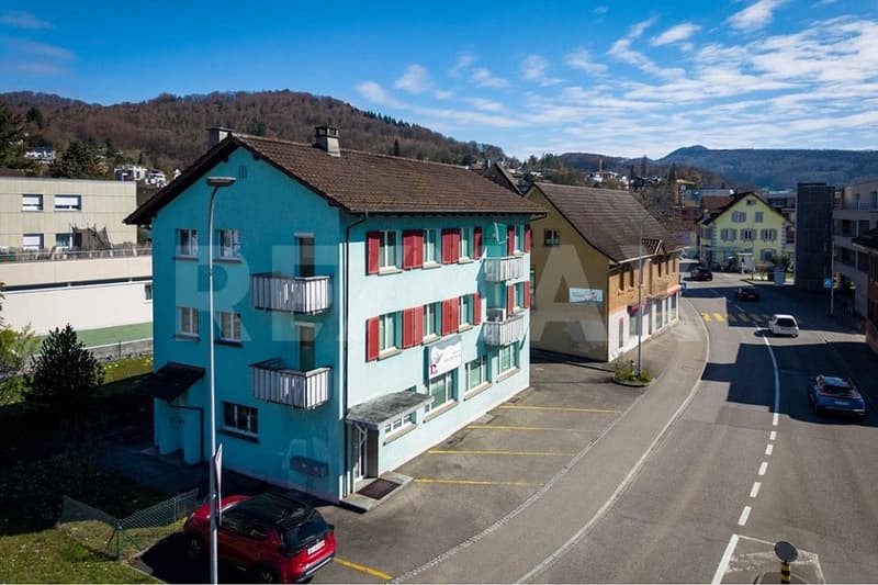 Charming Multi-Family House in Nussbaumen AG (2)