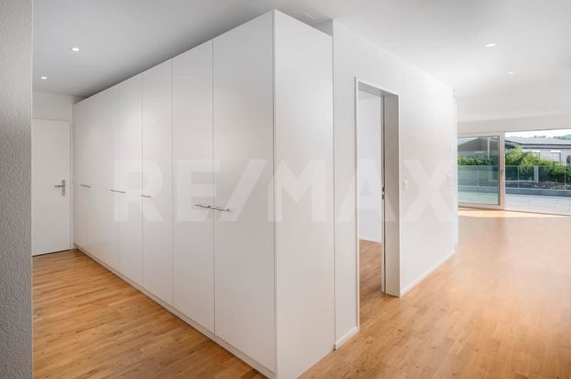 "Luxuswohnung in Zurzach: Ihr neues Zuhause" (2)