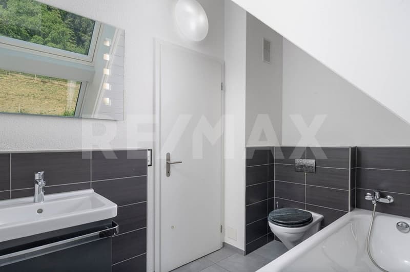 Moderne 3.5-Zimmer-Wohnung in Würenlos zu kaufen ideal für Singles oder Paare. (4)