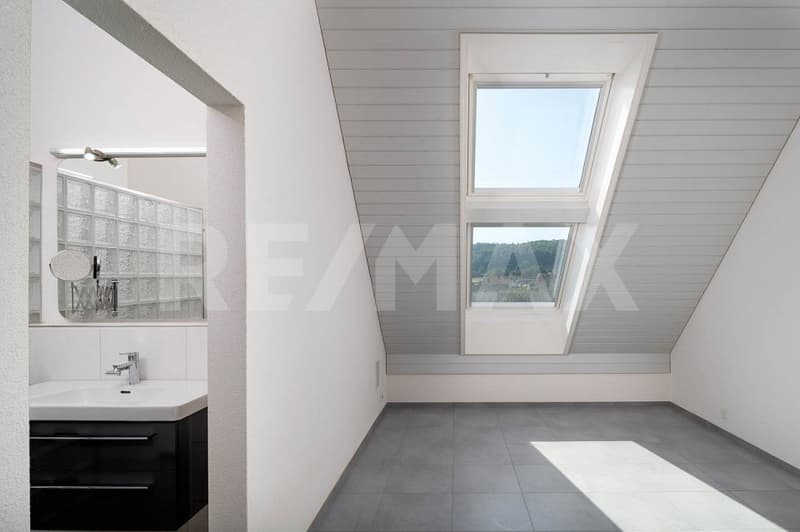 Moderne 3.5-Zimmer-Wohnung in Würenlos zu kaufen ideal für Singles oder Paare. (5)
