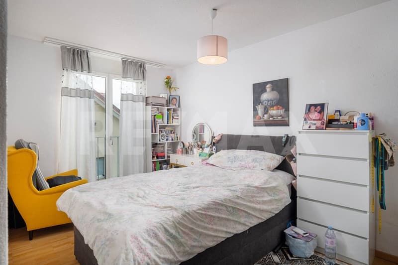 Traumhafte 5.5-Zimmer-Wohnung in Würenlos  mit grosszügiger Galerie. (9)