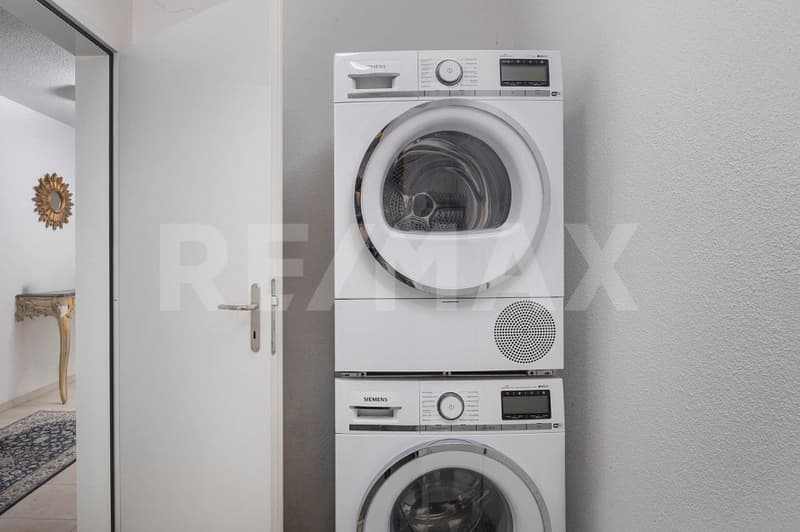 Traumhafte 5.5-Zimmer-Wohnung in Würenlos  mit grosszügiger Galerie. (10)