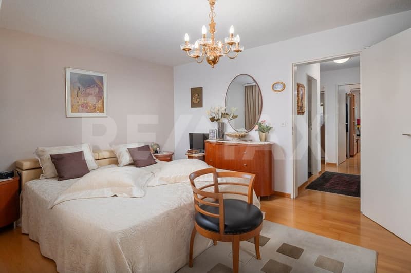 Attraktives 5½-Zimmer-Reihenmittelhaus mit vollständig ausgebautem und klimatisiertem Dachstock (9)
