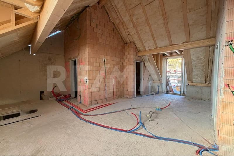 Exklusive 2.5-Zimmer-Dachwohnung in Kirchdorf AG (8)