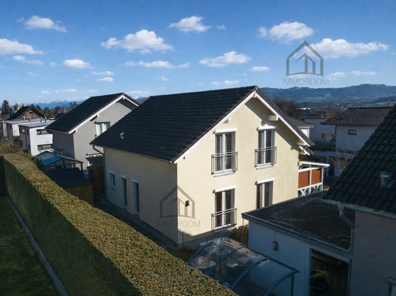 Familienidylle in ruhigem Einfamilienhaus-Quartier (11)