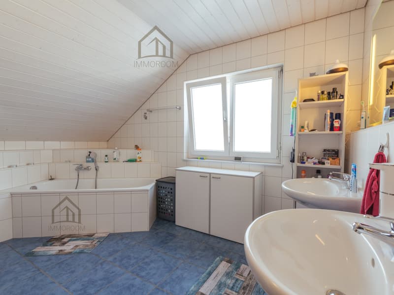 Familienidylle in ruhigem Einfamilienhaus-Quartier (10)