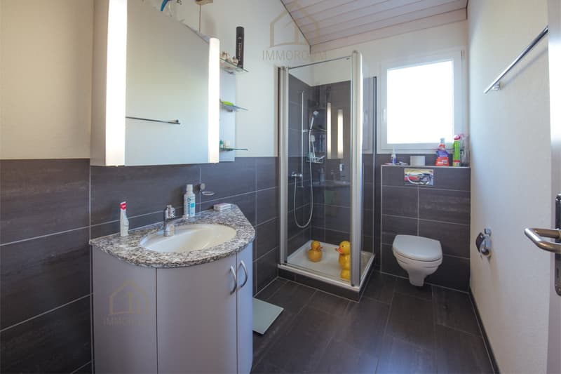 Ein Zuhause mit viel Freiraum, Privatsphäre und traumhafter Aussicht (13)
