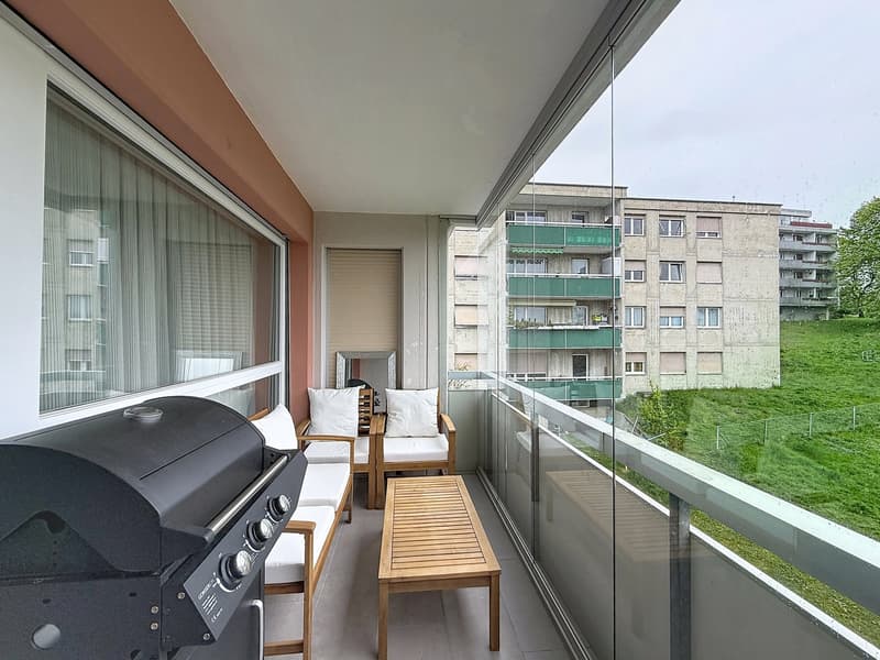 Bel appartement lumineux avec véranda et garage individuel (10)