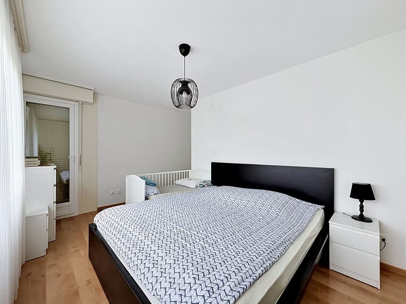 Bel appartement lumineux avec véranda et garage individuel (8)