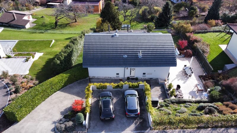 Villa avec vue dégagée, volumes généreux et cadre calme – Vaumarcus (14)