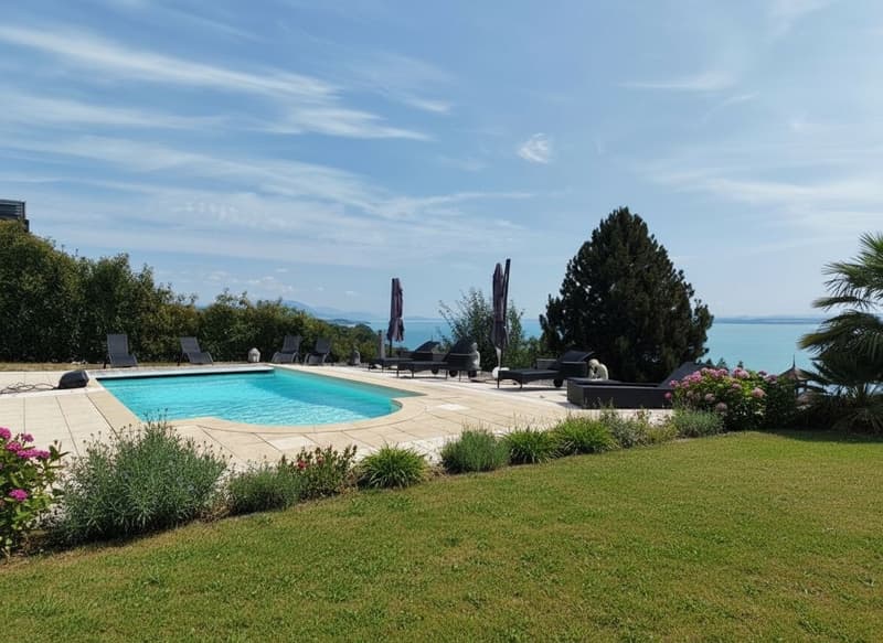 Villa avec vue dégagée, volumes généreux et cadre calme – Vaumarcus (13)