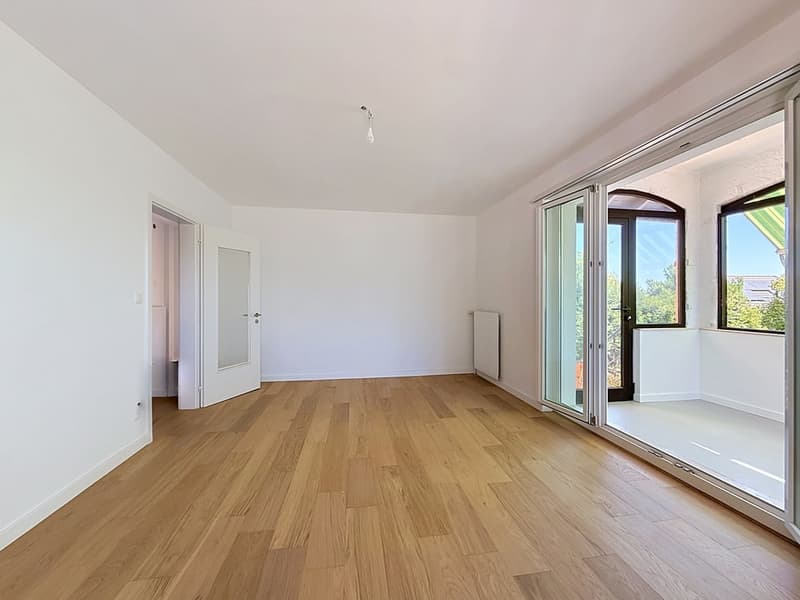 Propriété familiale en bordure de vignes avec permis de construire en force pour 2 villas (7)