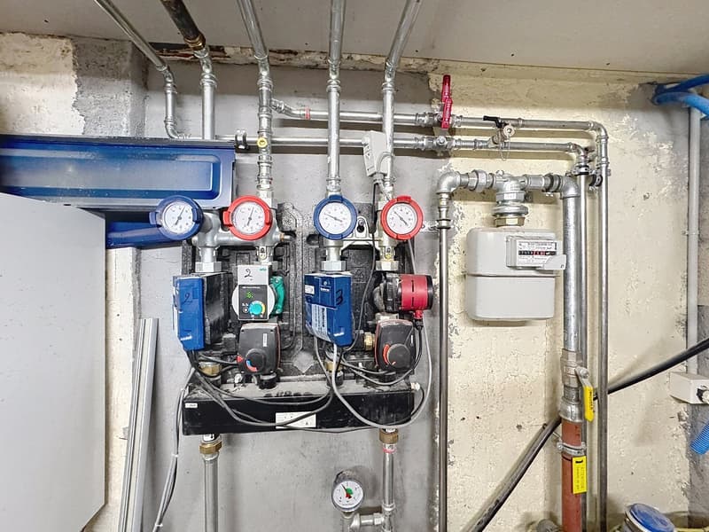 Immeuble entièrement rénové | 19,3 % de rendement sur fonds propre | 5 lots PPE (13)