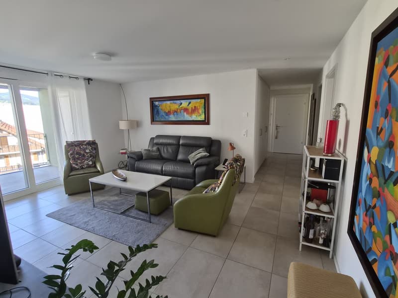 Appartement 4.5 pièces récent à CHF 2'305.-/mois charges comprises (4)