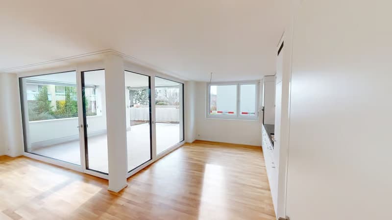 Stilvolle 2.5- Zimmerwohnung in Dietikon (5)