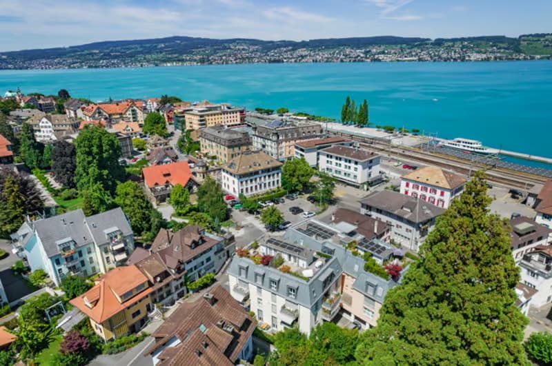 Helle 3.5-Zimmer-Wohnung mit Balkon und traumhafter Lage (3)