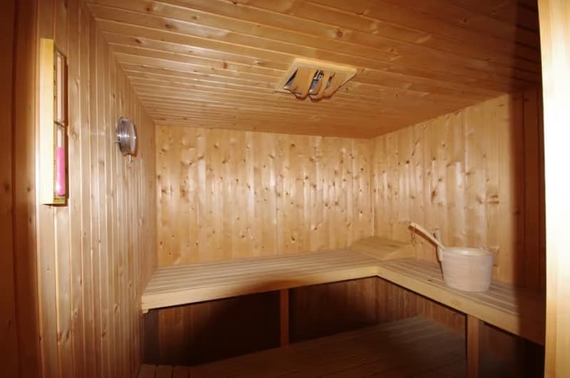 3.5-Zimmerwohnung mit toller Aussicht und Sauna (4)