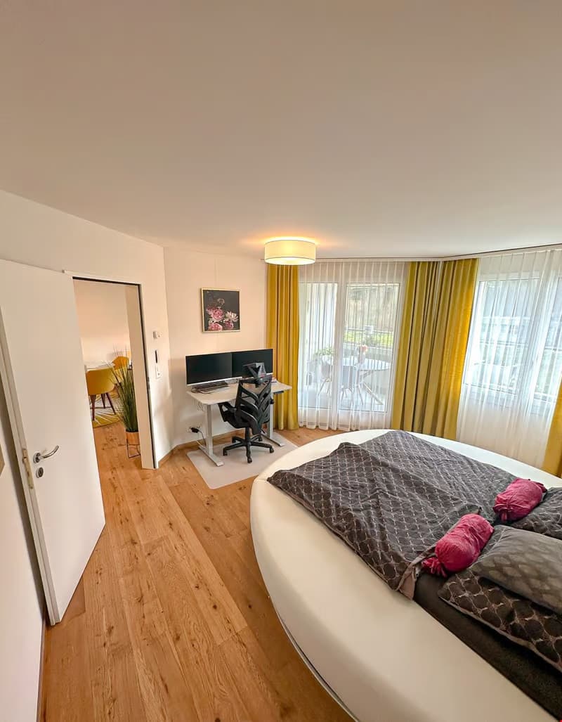Charmante 2.5-Zimmer-Wohnung mit Balkon in Luzern (11)